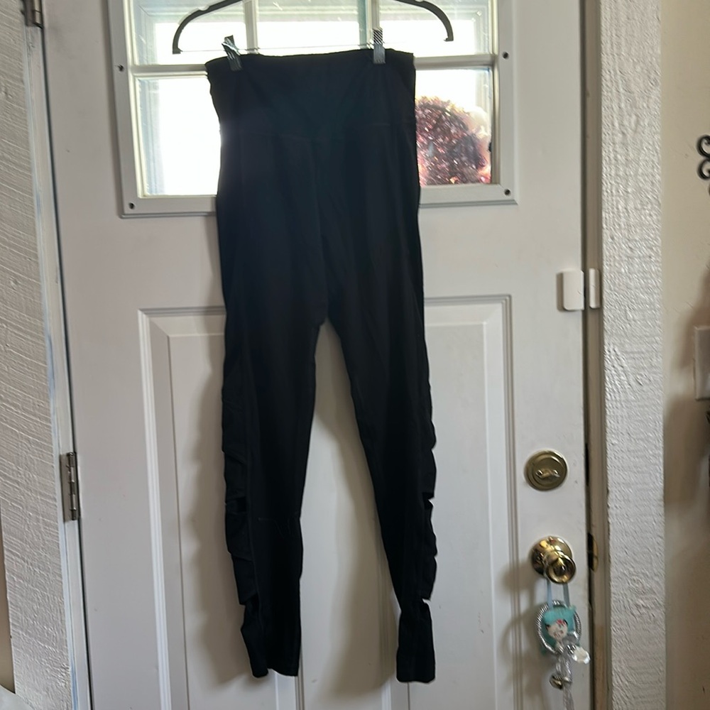Champion Medium Black cut out leggings.